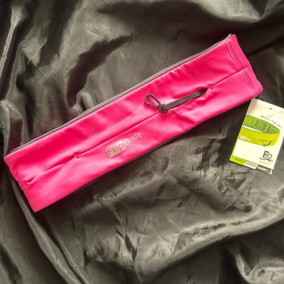 NWT Flip Belt running exercise fitness belt - Picture 1 of 5